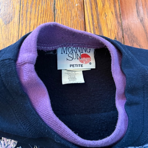 90’s Granny Morning Sun Vintage Crewneck Sweater - Picture 3 of 13